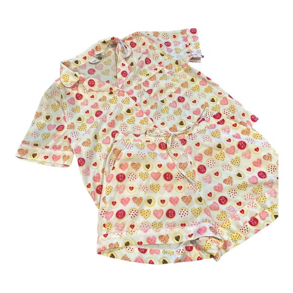 Cupcakes & Cashmere Pajama Set - Picture 1 of 9